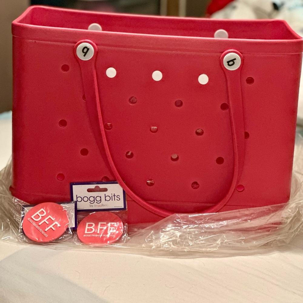 BRAND NEW BOGG BAG RED